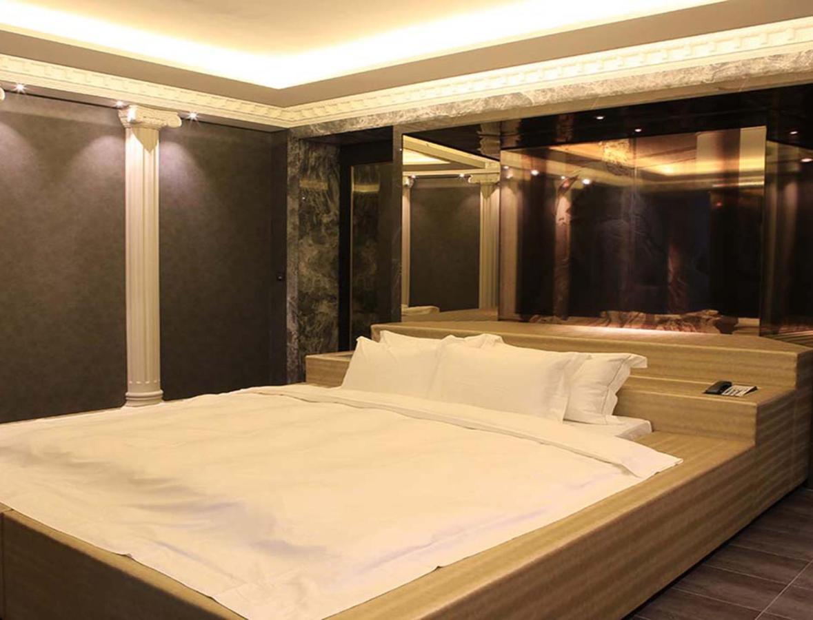 All-Ur Boutique Motel-Hsin Chu Branch Xinzhu Zewnętrze zdjęcie